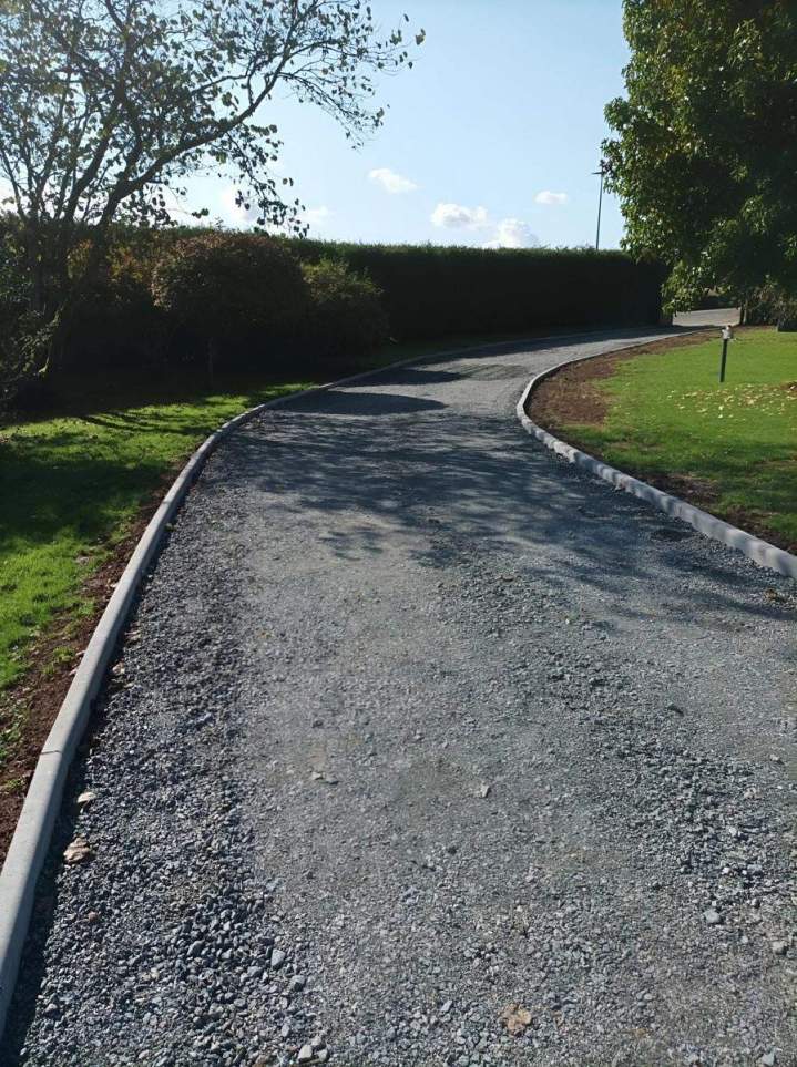 Construction chemin d'accès Gournay-en-Bray