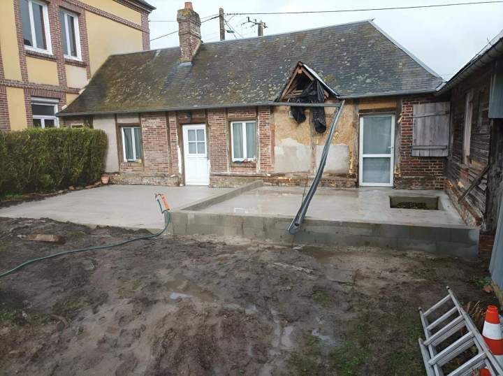 Dallage cour extérieure Gournay-en-Bray